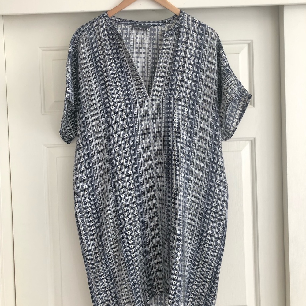 VINCE shirtdress